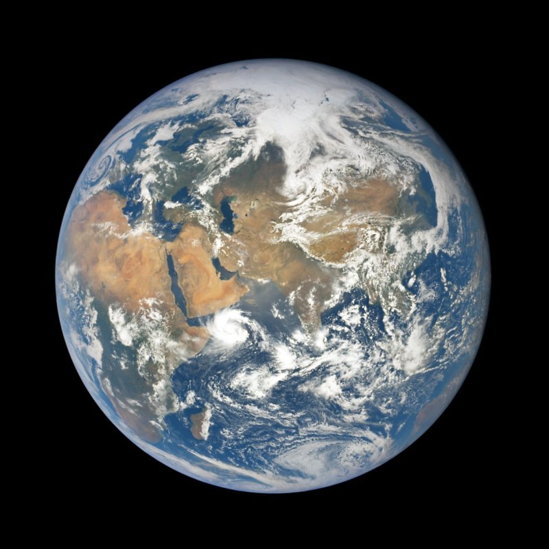 DSCOVR-EPIC May 23, 2018.jpg