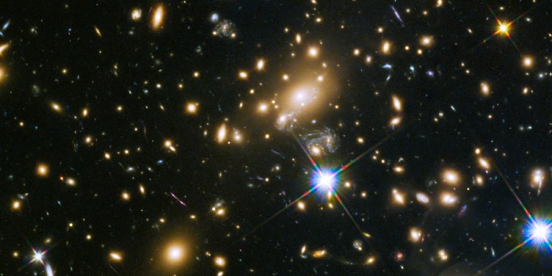 File:MACS J1149.5+223.jpg